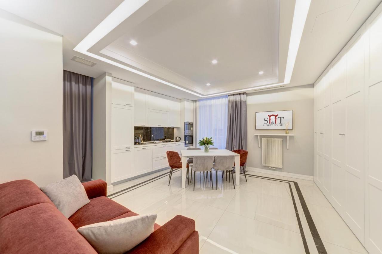 Apartamento S&T Luxury House In Plebiscito Square Nápoles Exterior foto